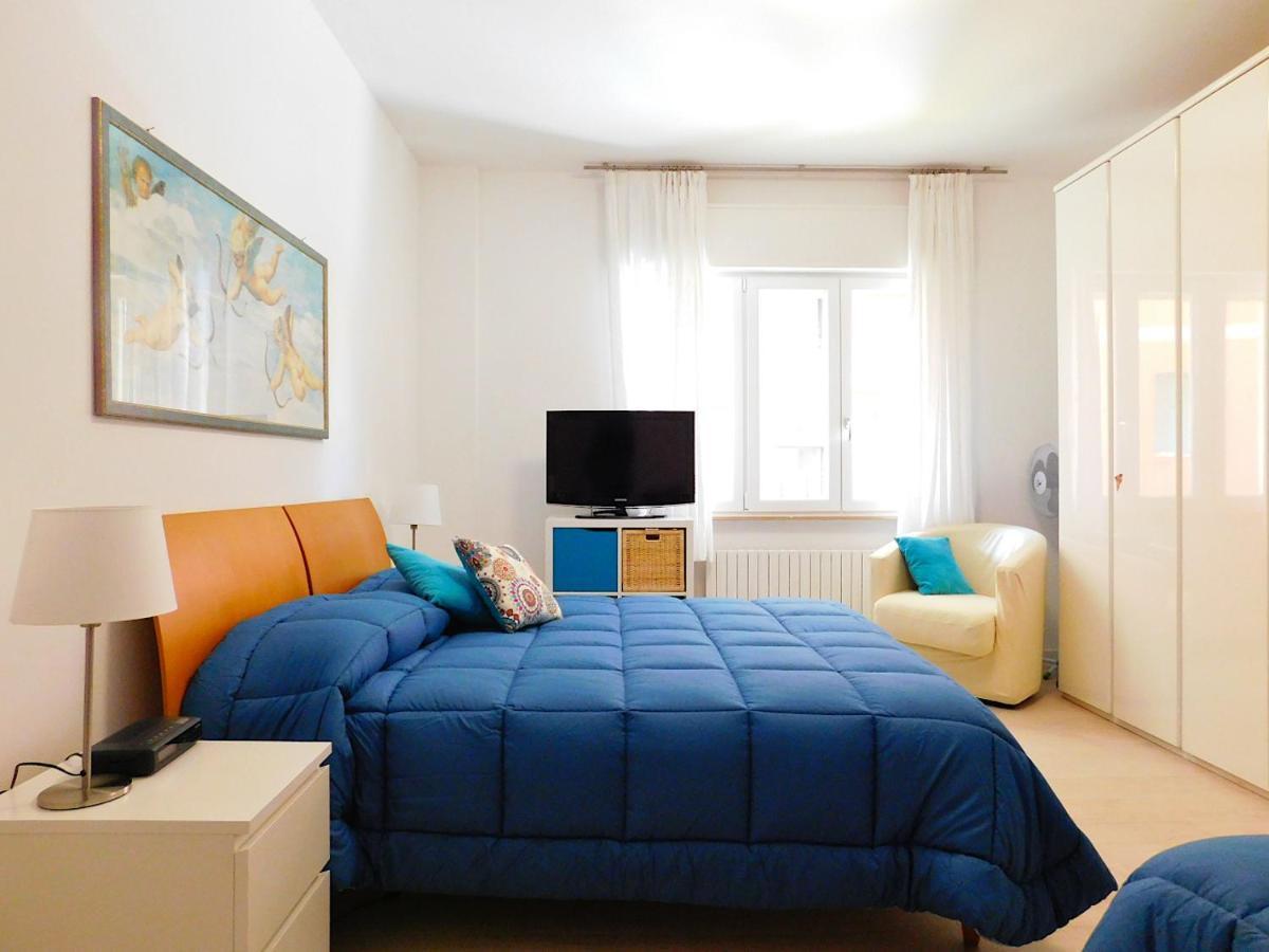 Fantastico Appartamento In Centro, Леванто Экстерьер фото
